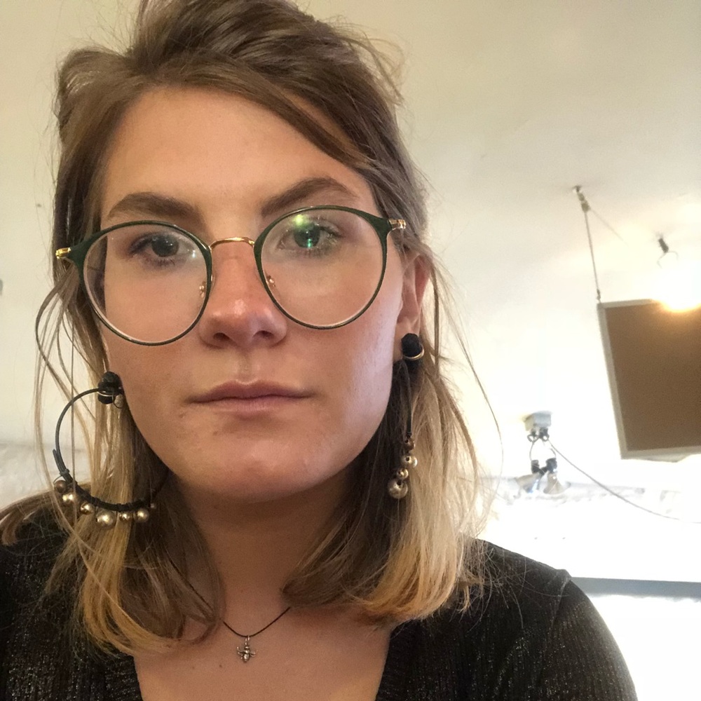 Meet your Posher, Liz